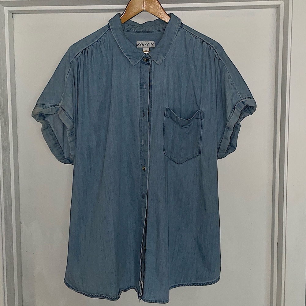 Ava & Viv, plus size denim button down, 2x, like new